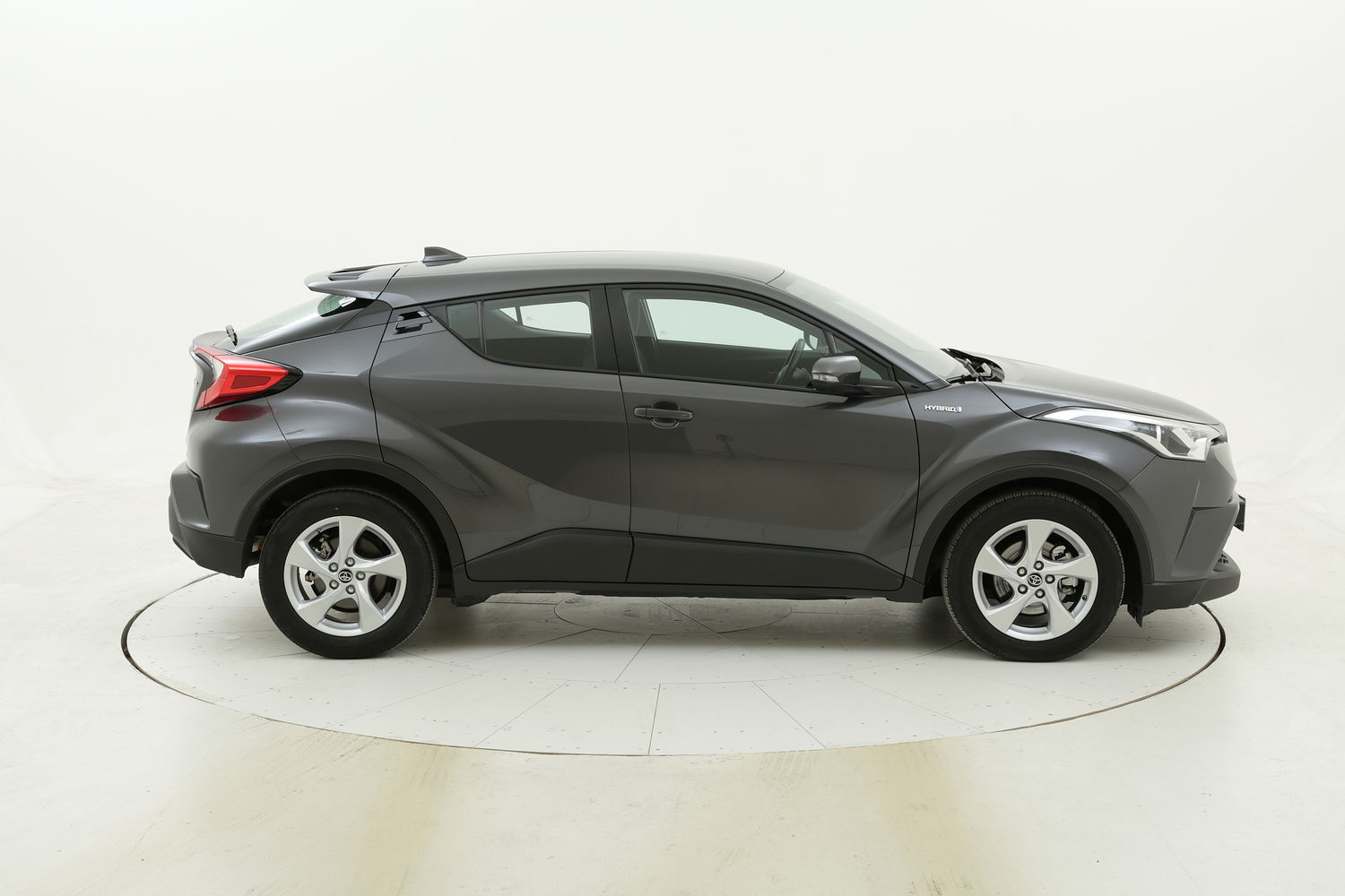 Toyota C-HR usata del 2018 con 16.392 km