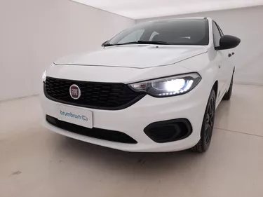 Fiat Tipo Street 1.3 Diesel 95CV Manuale Visione frontale