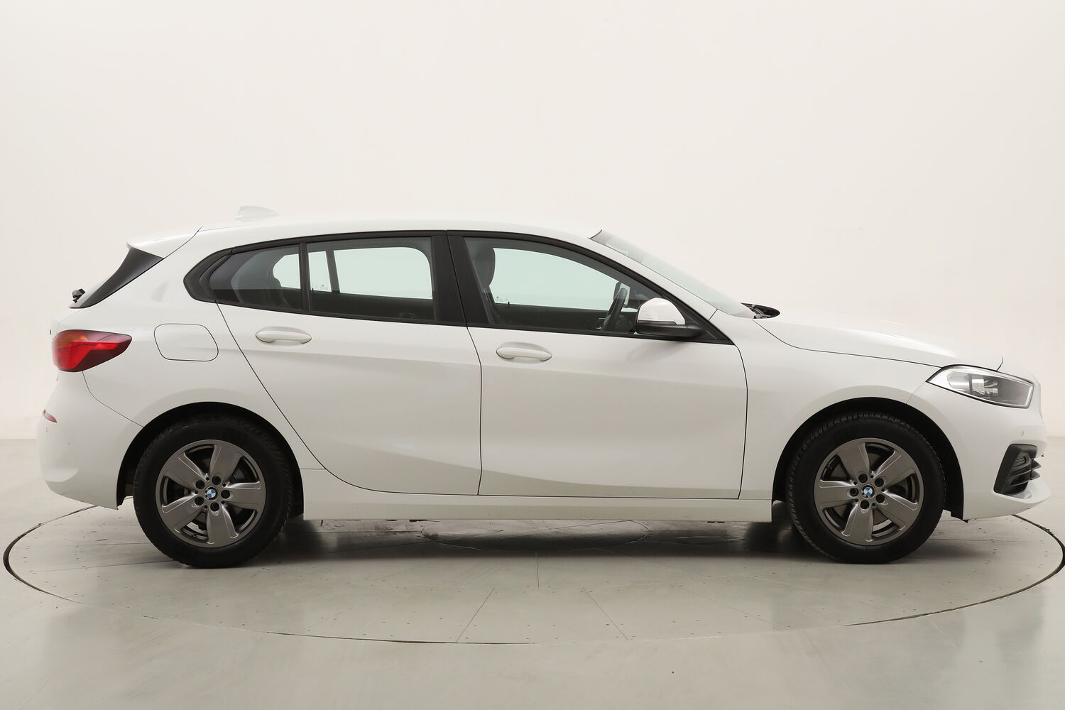 BMW Serie 1 Business Advantage usata del 2020 con 64.789 km