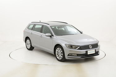 Volkswagen Passat Variant Business DSG usata del 2017 con 96.347 km