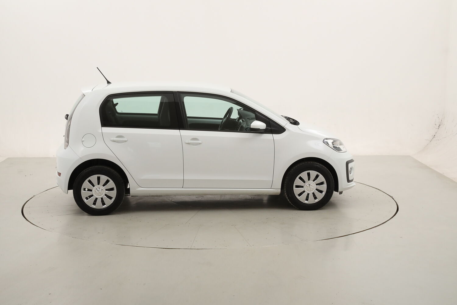 Volkswagen Up! move up! usata del 2018 con 83.429 km