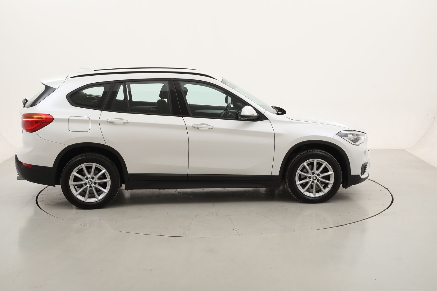 BMW X1 18d Business xDrive Auto usata del 2019 con 111.046 km