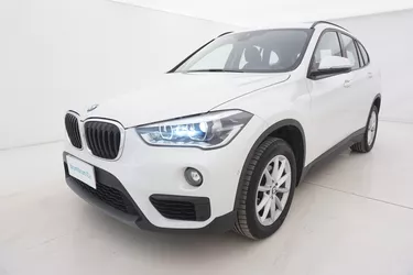BMW X1 18d Business xDrive Auto 2.0 Diesel 150CV Automatico Visione frontale