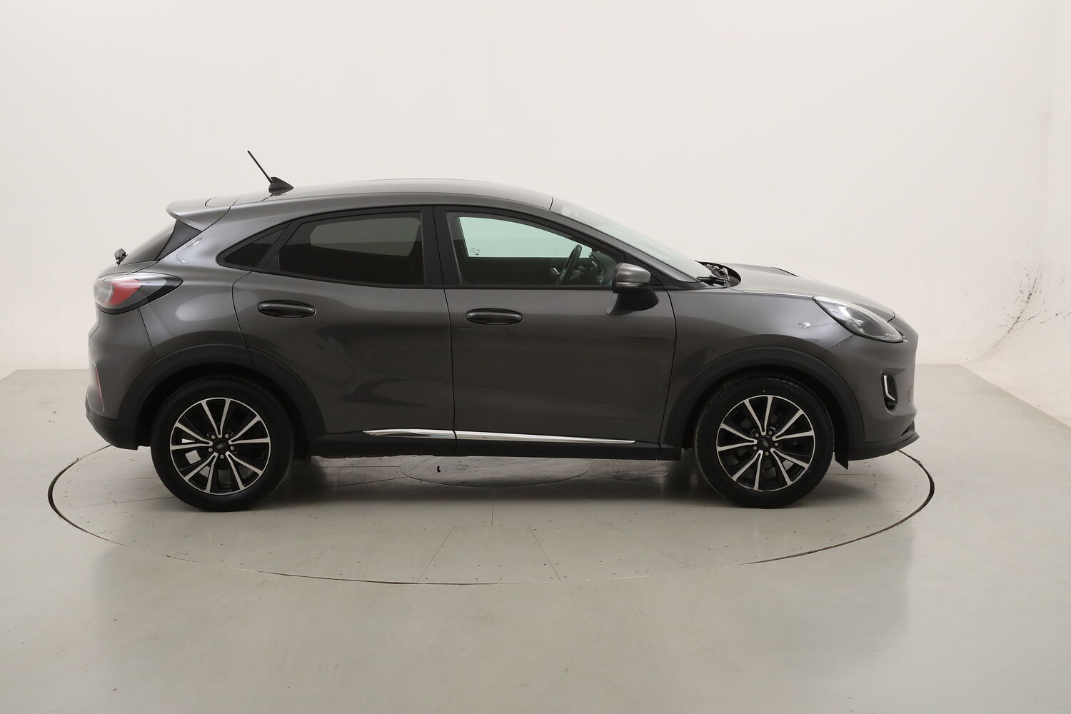 Ford Puma Titanium usata del 2021 con 68.639 km
