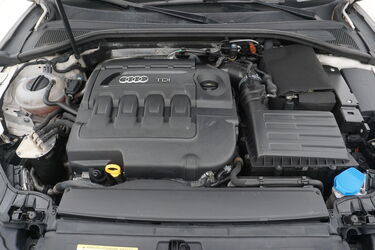 Vano motore di Audi A3