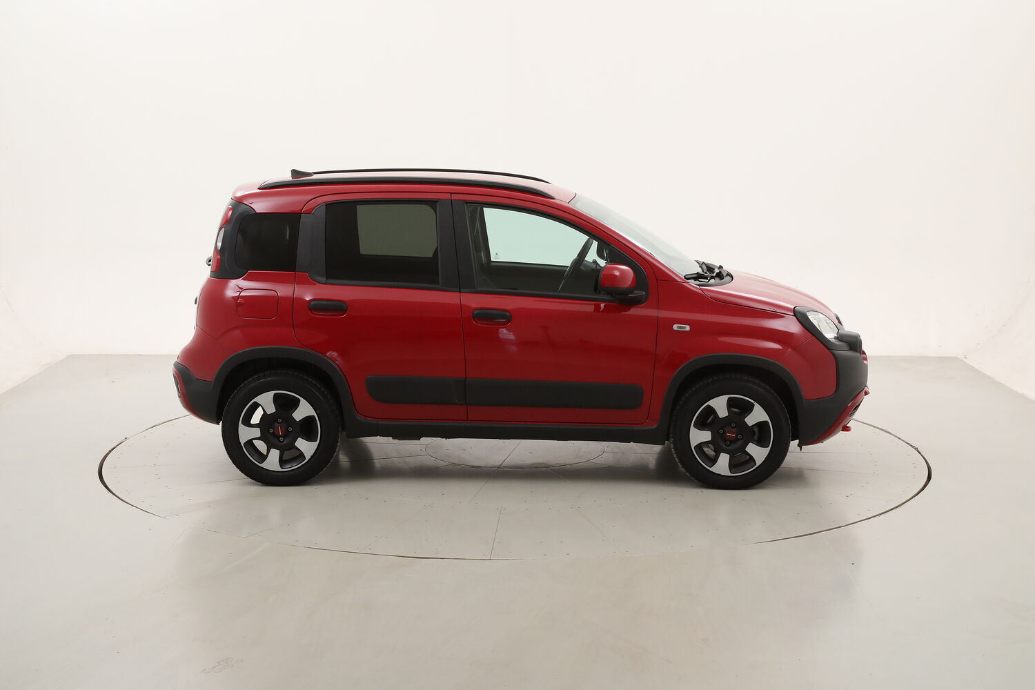 Fiat Panda Hybrid Cross usata del 2024 con 22.506 km
