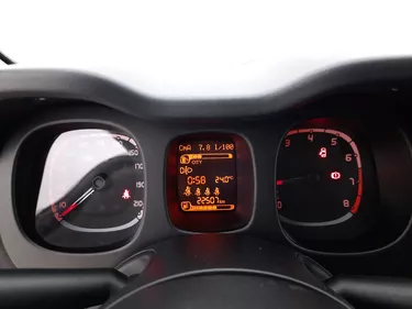 Fiat Panda Hybrid Cross 1.0 Mild Hybrid 69CV Manuale Interni