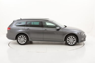 Volkswagen Passat Variant Business DSG usata del 2017 con 101.954 km