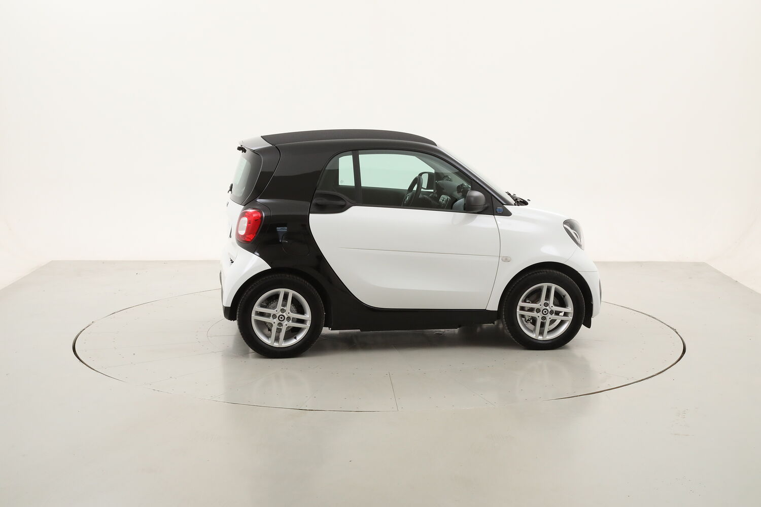 Smart Fortwo EQ Pure usata del 2023 con 1.582 km