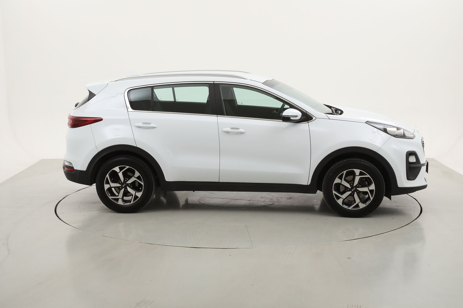 Kia Sportage Business Class ECOGPL usata del 2021 con 113.946 km