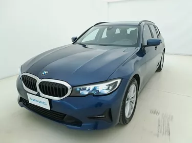 BMW Serie 3 318d 48V Touring Business Advantage 2.0 Mild Hybrid 150CV Automatico Visione frontale