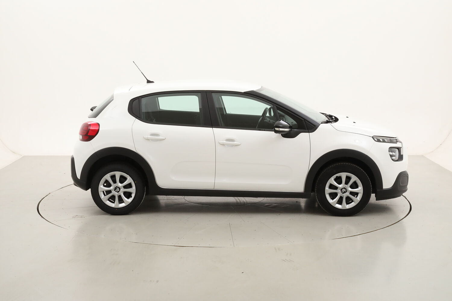 Citroen C3 Feel usata del 2022 con 23.070 km