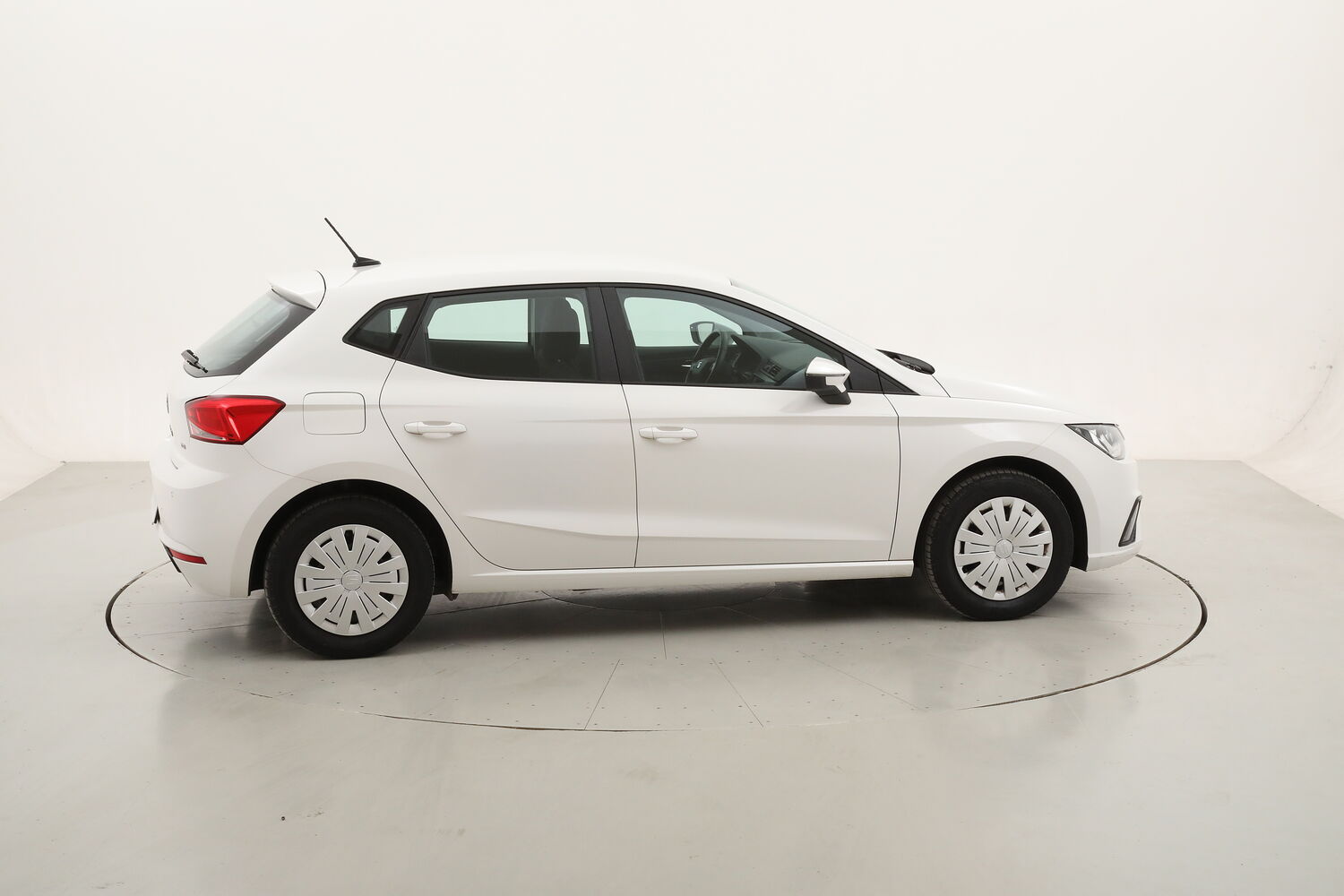 Seat Ibiza Style usata del 2020 con 35.435 km