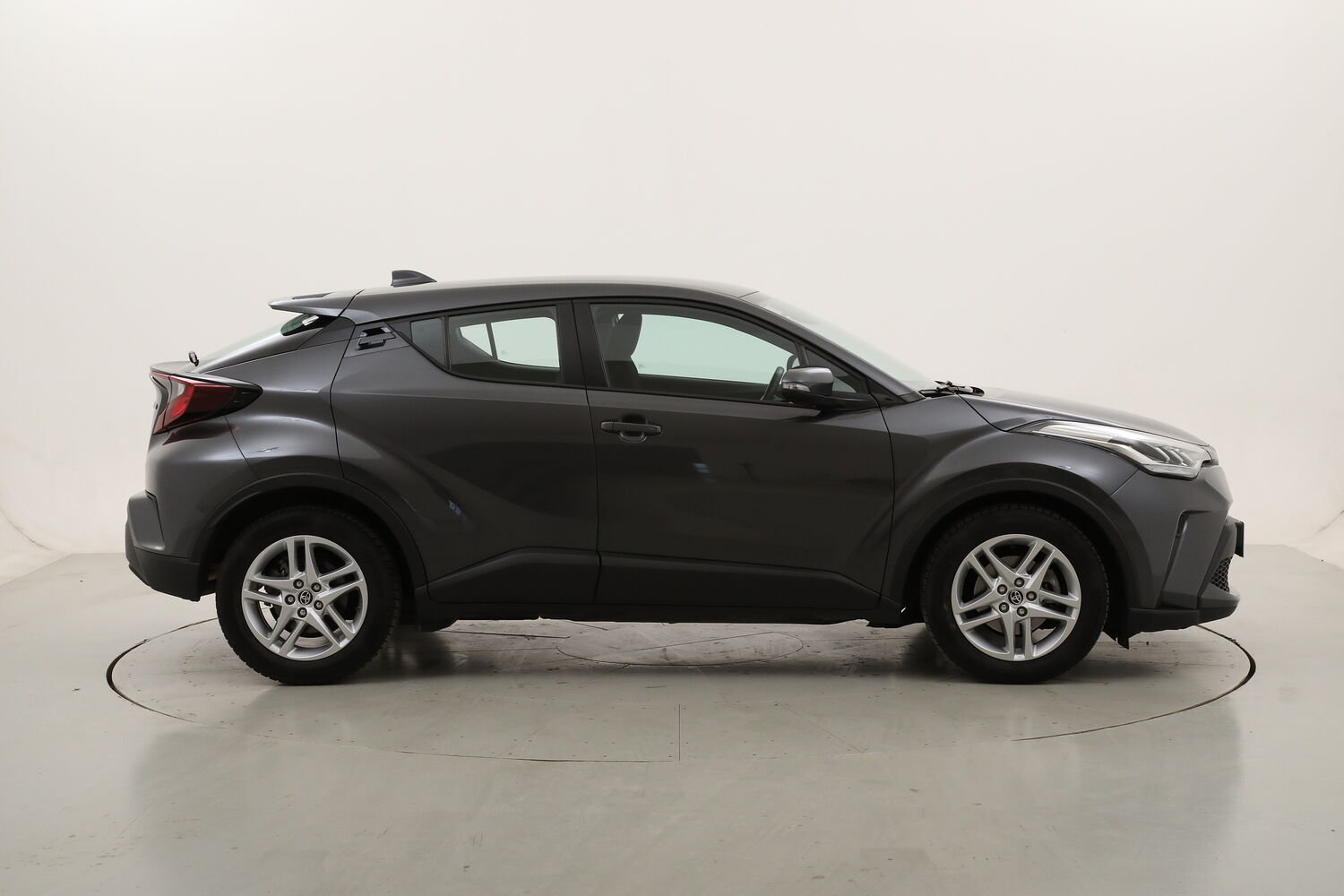 Toyota C-HR Business usata del 2023 con 115.208 km