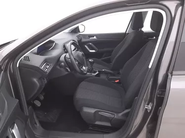 Peugeot 308 Active Pack 1.5 Diesel 131CV Manuale Sedili