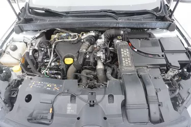 Renault Mégane Business 1.5 Diesel 116CV Manuale Vano motore