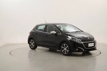 Peugeot 208 Allure 1.2 Benzina 82CV Manuale Peugeot 208 Allure 1.2 Benzina 82CV Manuale