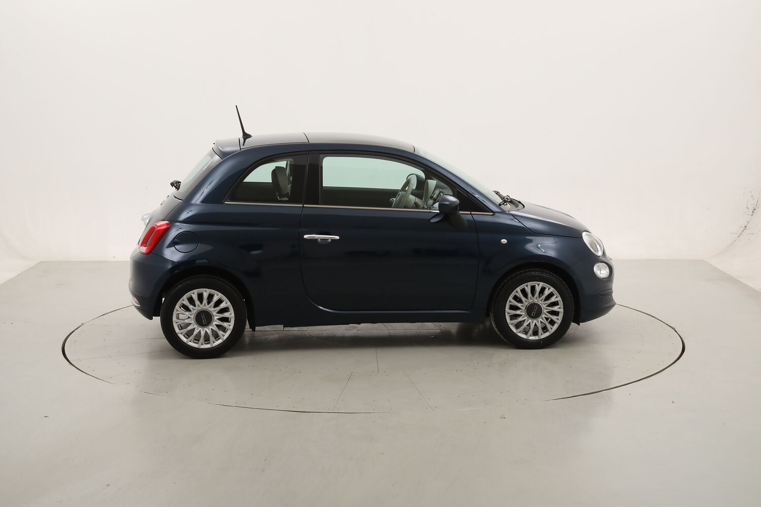 Fiat 500 Lounge usata del 2019 con 43.299 km