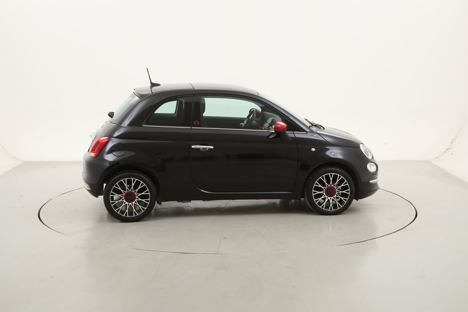 Fiat 500 Hybrid Red usata del 2023 con 10.838 km