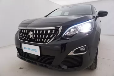 Peugeot 3008 Business EAT8 1.5 Diesel 131CV Automatico Visione frontale