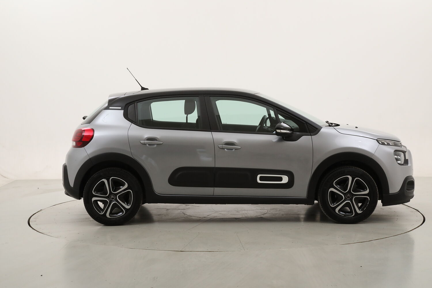 Citroen C3 Feel Pack usata del 2022 con 34.608 km