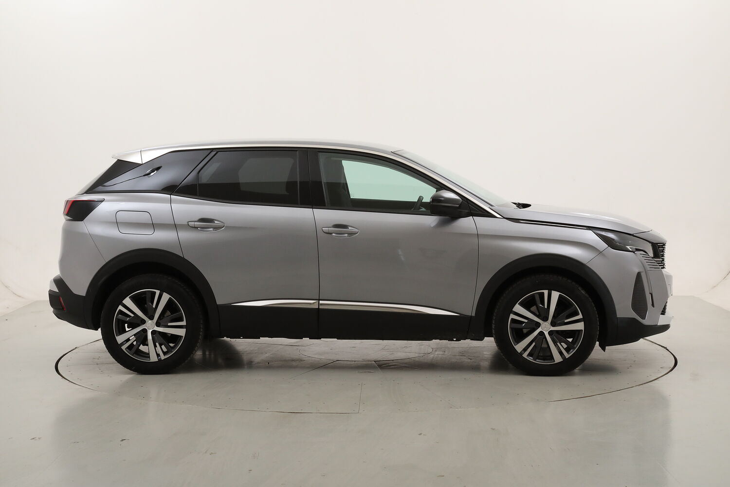 Peugeot 3008 Allure EAT8 usata del 2022 con 91.353 km