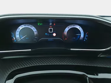 Peugeot 508 SW GT EAT8 1.5 Diesel 131CV Automatico Interni