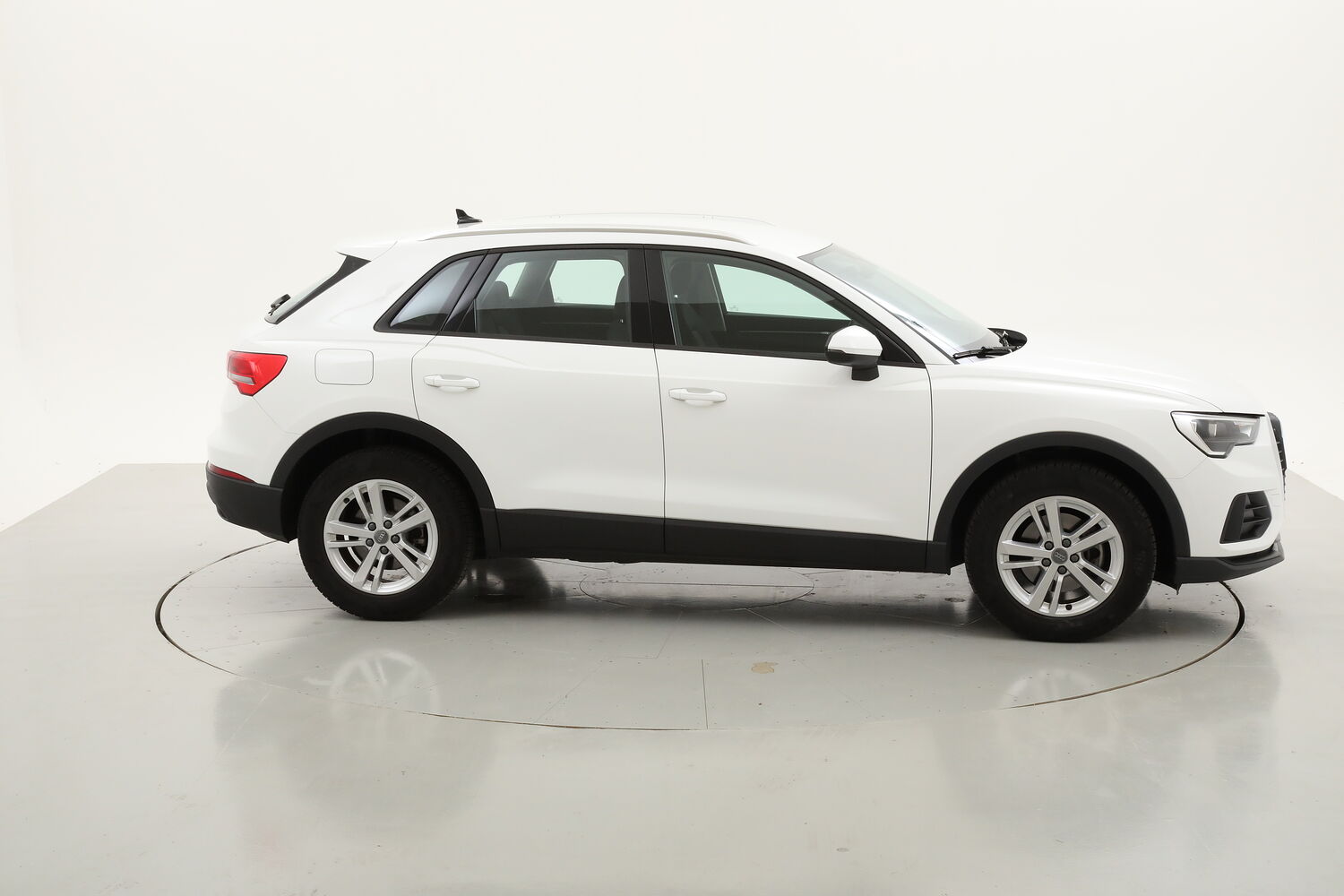 Audi Q3 40 quattro S tronic usata del 2020 con 116.476 km