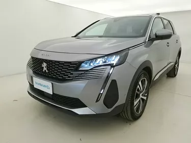 Peugeot 5008 Allure EAT8 - 7 POSTI 1.5 Diesel 131CV Automatico Visione frontale