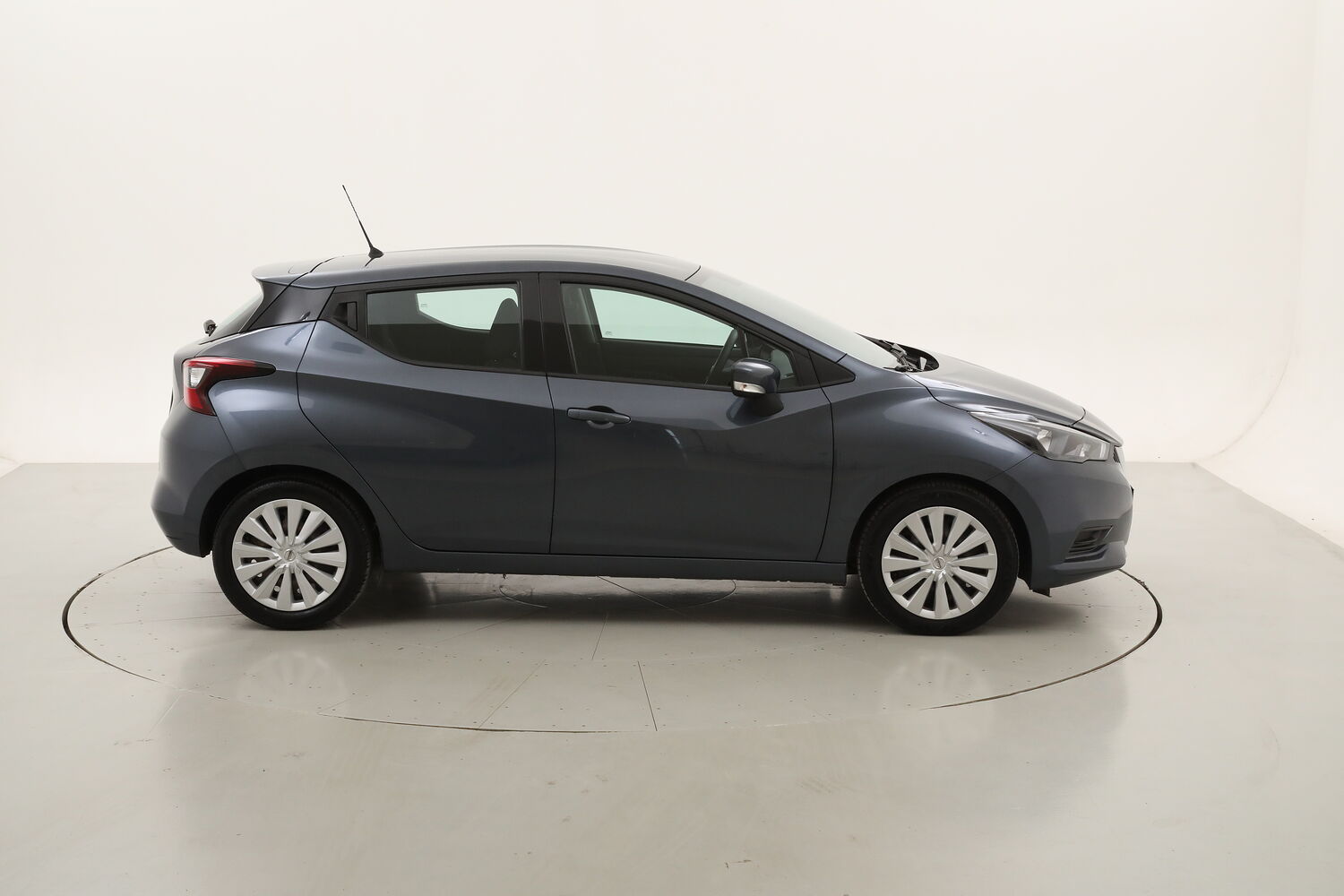 Nissan Micra Acenta usata del 2022 con 79.553 km