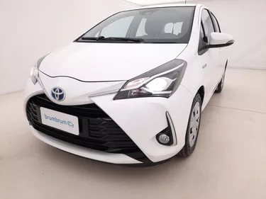 Toyota Yaris Hybrid Business 1.5 Full Hybrid 101CV Automatico Visione frontale