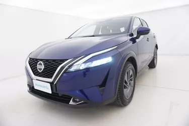 Nissan Qashqai Business Xtronic 1.3 Mild Hybrid 158CV Automatico Visione frontale