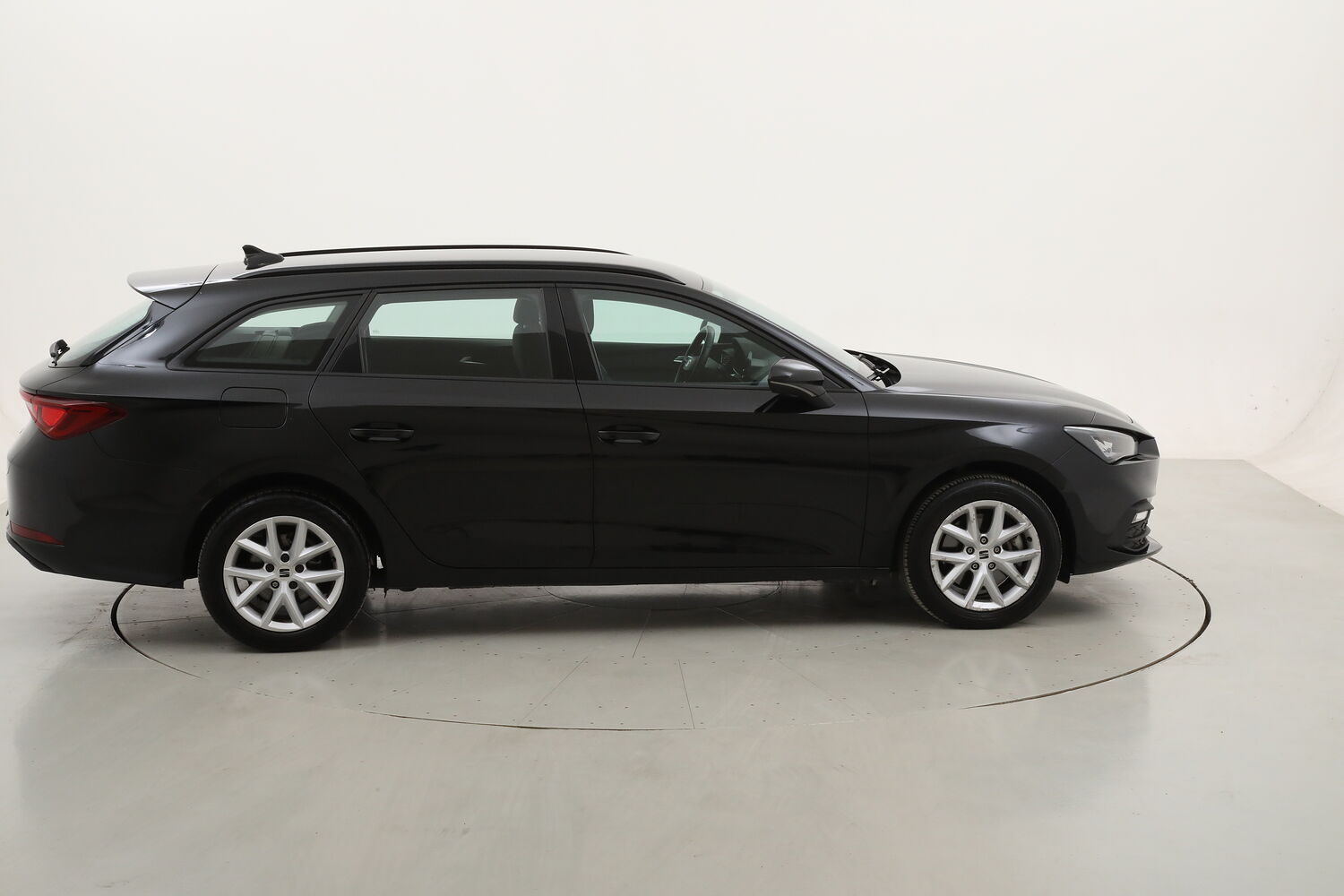 Seat Leon ST Style usata del 2023 con 80.212 km