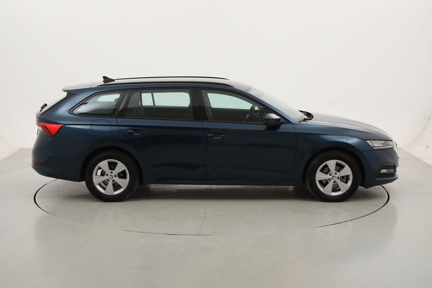 Skoda Octavia Wagon Executive usata del 2023 con 78.804 km