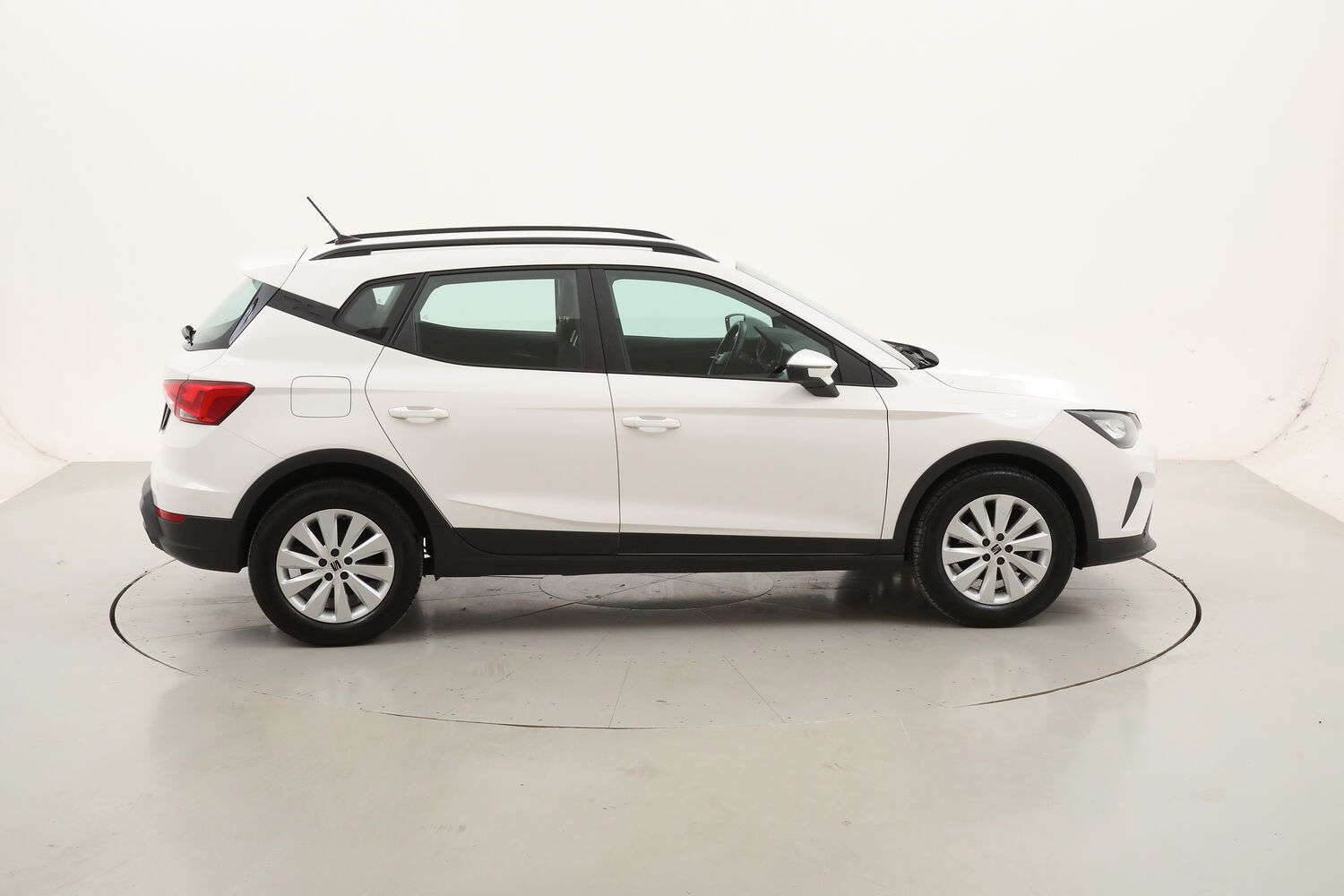 Seat Arona Style usata del 2023 con 46.145 km
