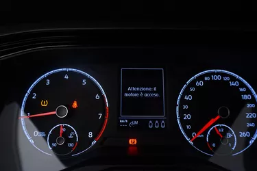 Volkswagen Polo Sport 1.0 Benzina 95CV Manuale Interni
