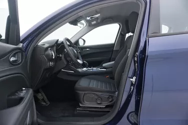 Alfa Romeo Stelvio Business RWD AT8 2.1 Diesel 160CV Automatico Sedili