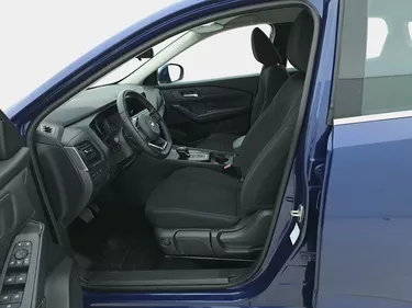 Nissan Qashqai Hybrid Business Xtronic 1.3 Mild Hybrid 158CV Automatico Sedili
