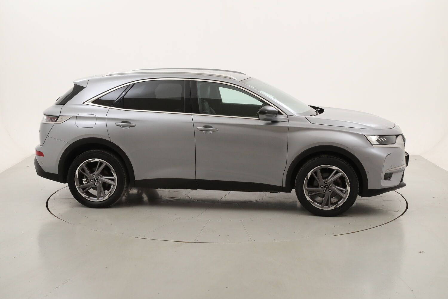DS DS 7 Crossback Grand Chic usata del 2022 con 56.292 km