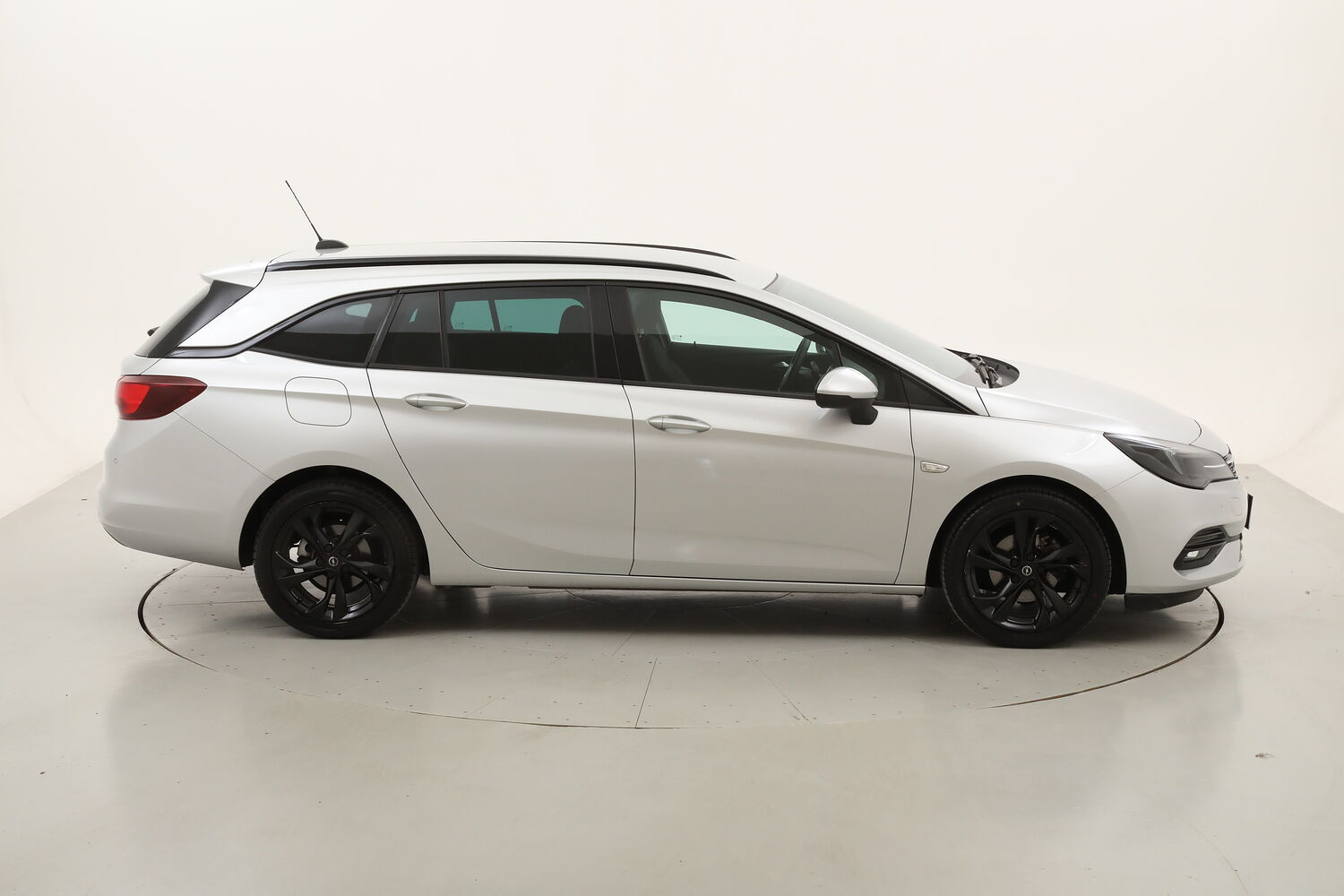Opel Astra ST GS Line usata del 2021 con 102.648 km
