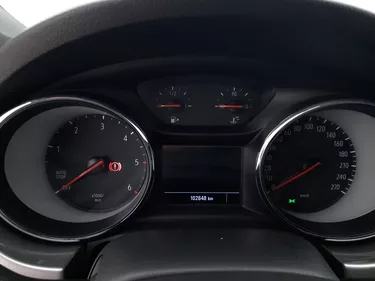 Opel Astra ST GS Line 1.5 Diesel 105CV Manuale Interni