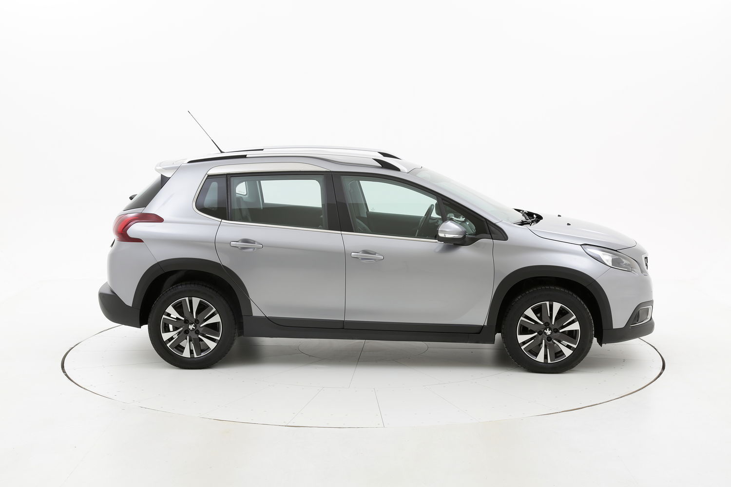 Peugeot 2008 usata del 2017 con 59.696 km