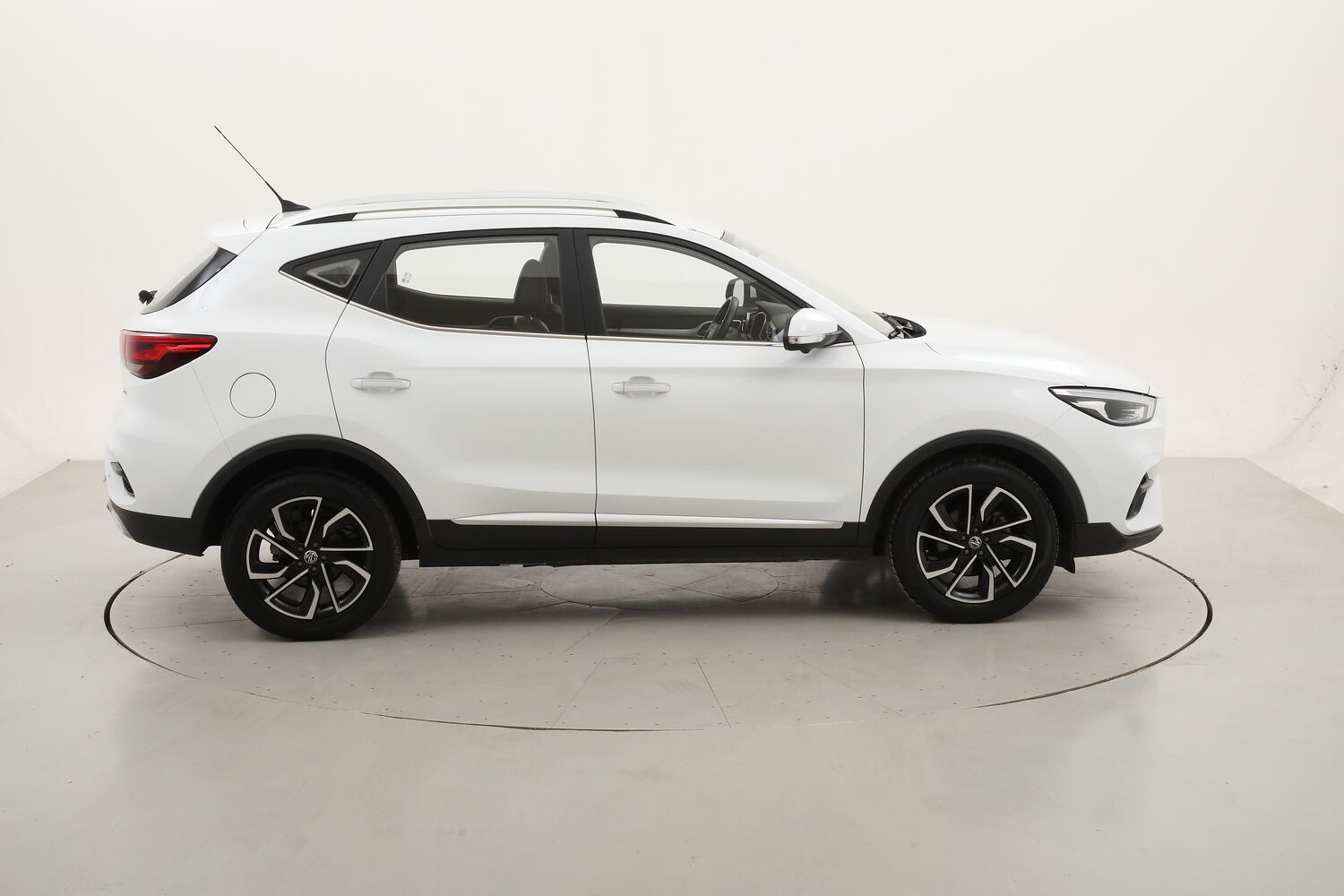 MG ZS Luxury usata del 2024 con 41.339 km