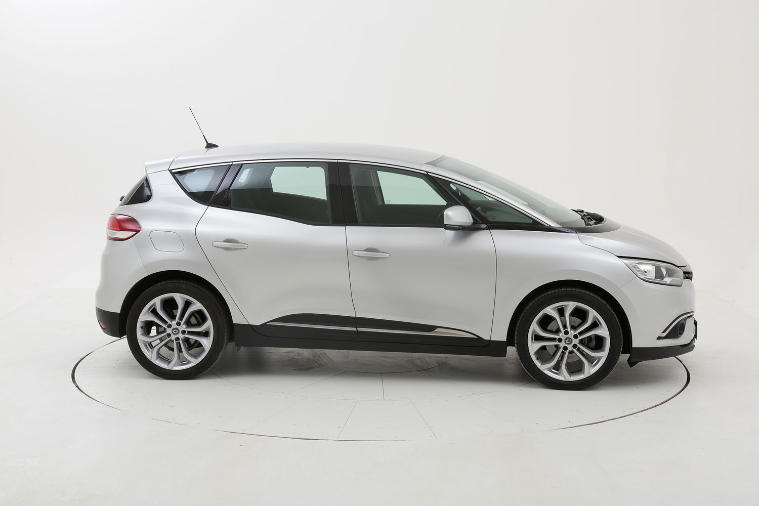 Renault Scenic usata del 2018 con 39.160 km