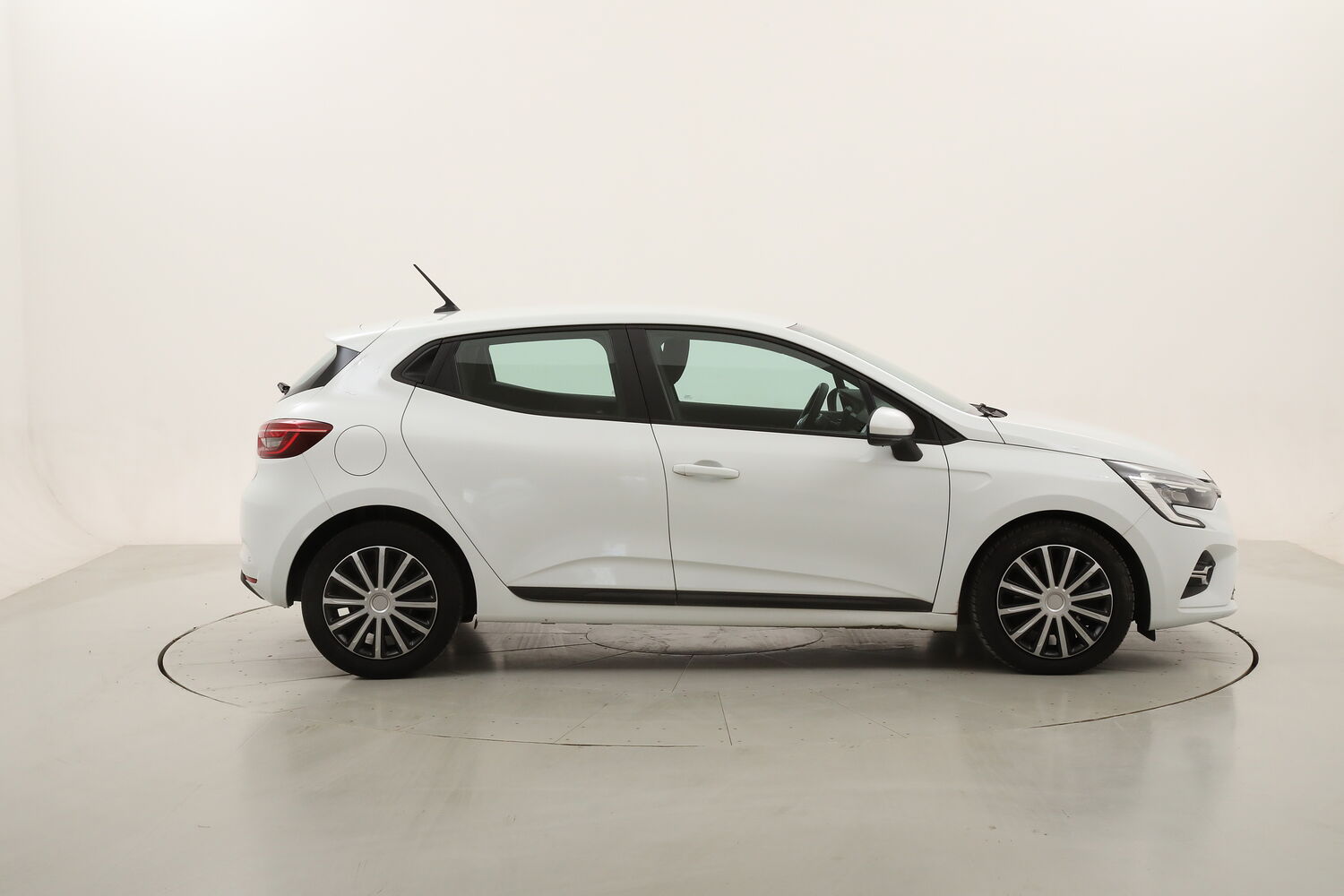 Renault Clio Business usata del 2022 con 97.614 km