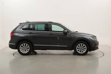 Volkswagen Tiguan Life 2.0 Diesel 122CV Manuale Volkswagen Tiguan Life 2.0 Diesel 122CV Manuale