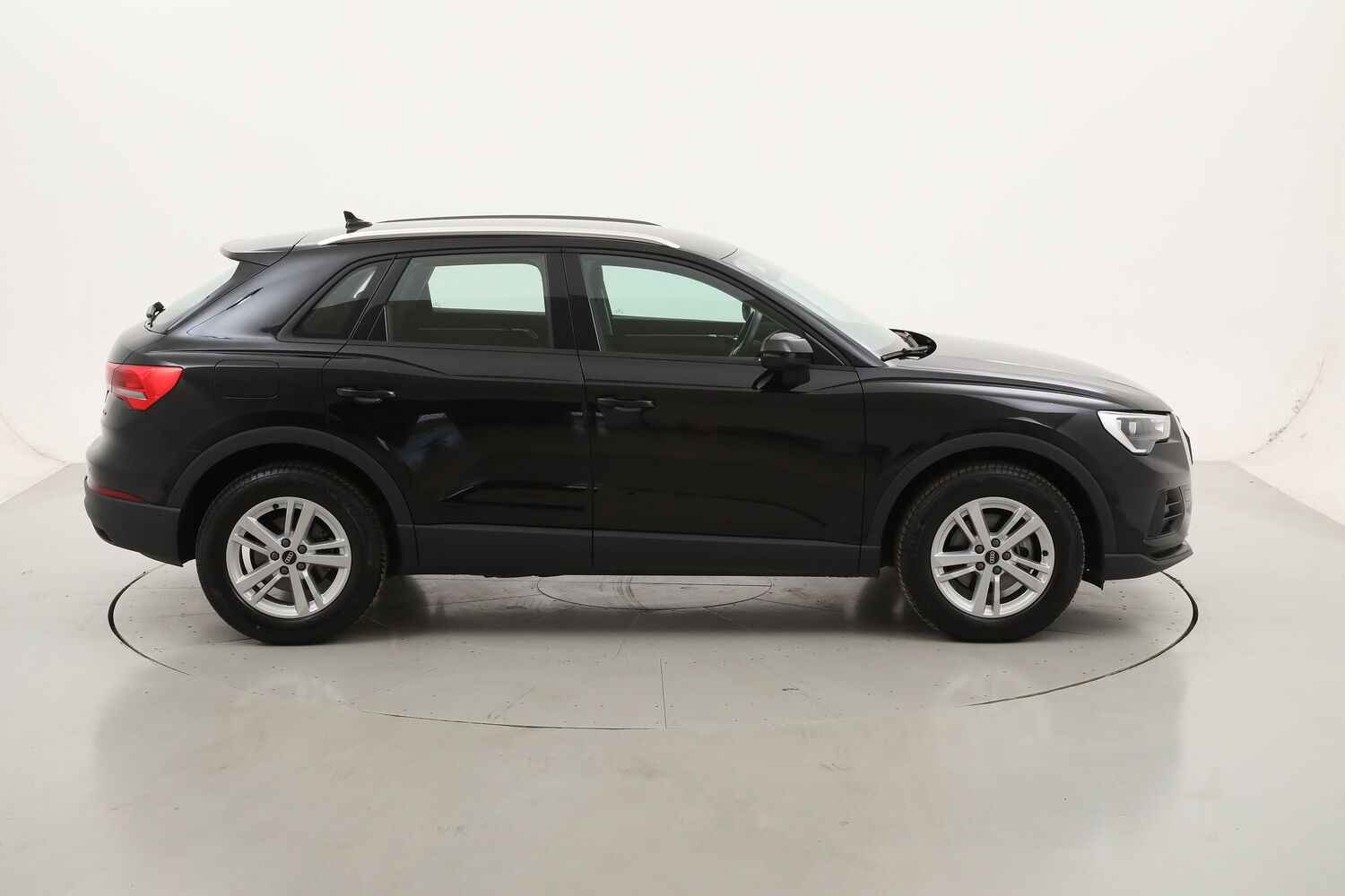 Audi Q3 35 Business quattro S tronic usata del 2021 con 47.835 km