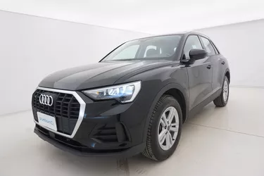 Audi Q3 35 Business quattro S tronic 2.0 Diesel 150CV Automatico Visione frontale