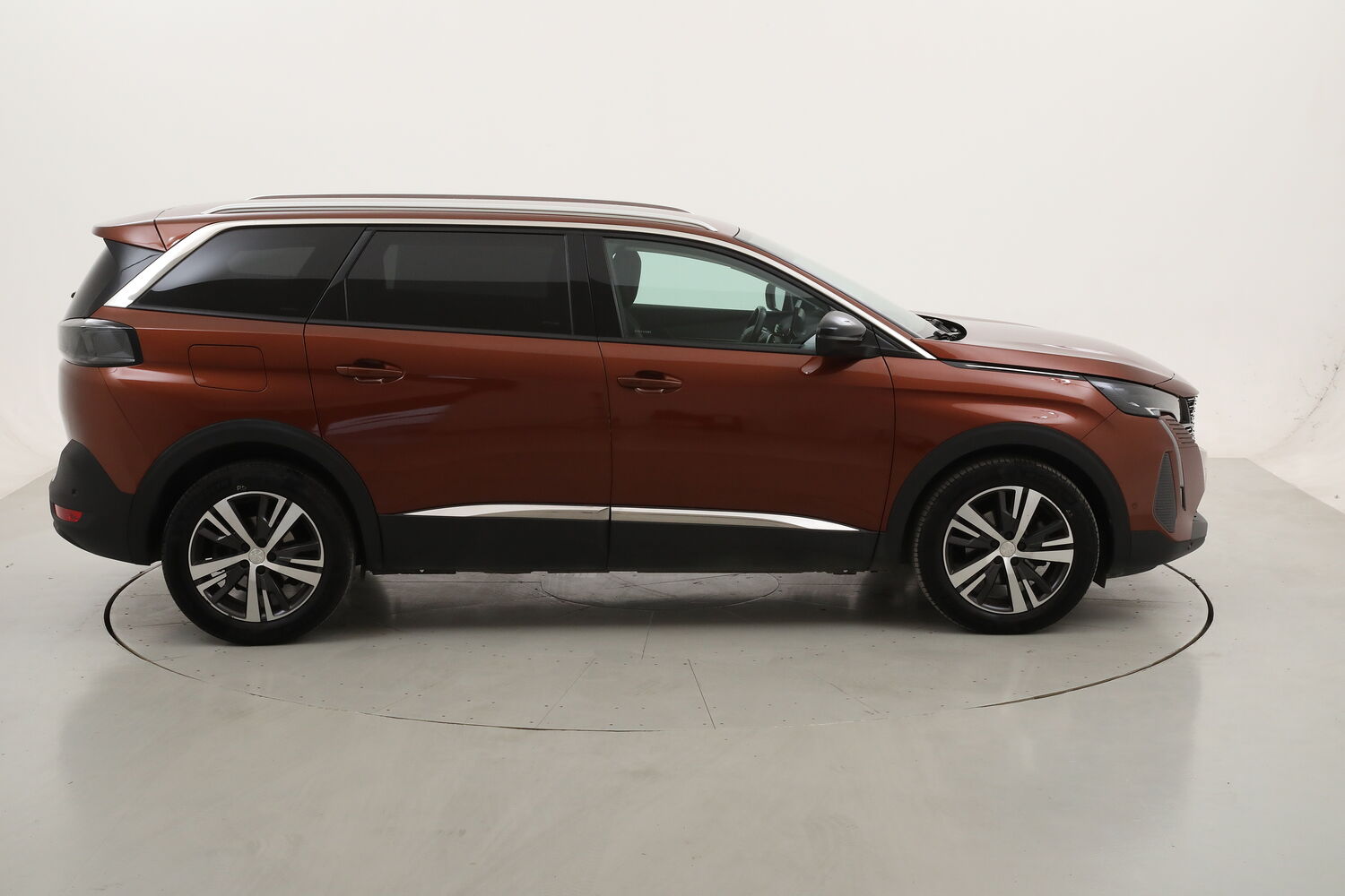 Peugeot 5008 Allure Pack EAT8 - 7 posti usata del 2022 con 83.950 km