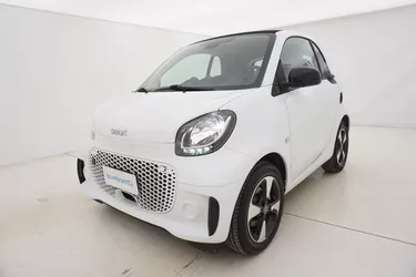 Smart fortwo EQ Passion Elettrico 82CV Automatico Visione frontale
